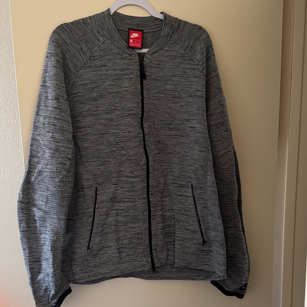 Nike Heather Gray Full-Zip Jacket